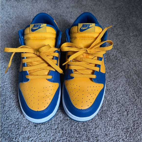 UCLA Dunks - Picture 4 of 6